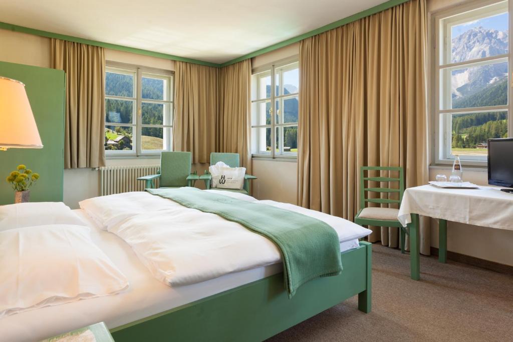 Hotel Drei Zinnen Sexten Zimmer foto